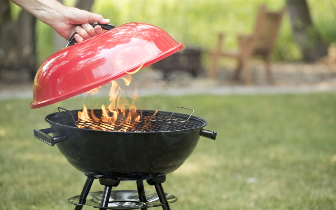 Master the Grill: Barbecue Tips for the Midwestern Man